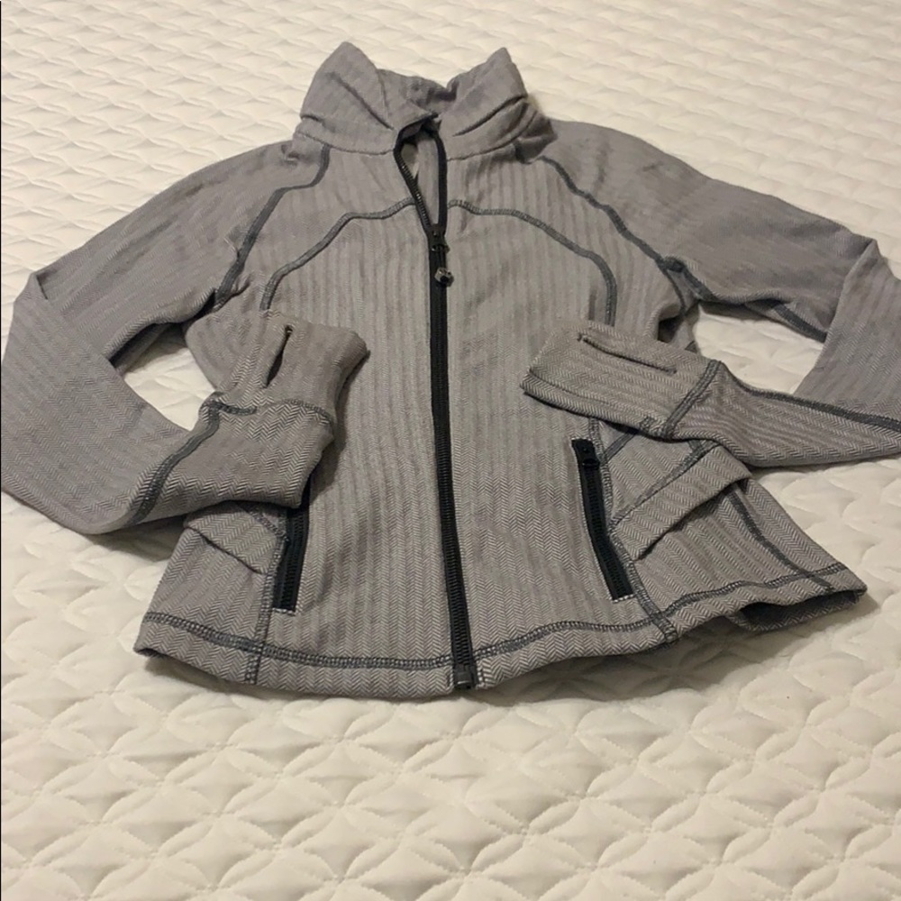 Lululemon peplum back zip down sweater
